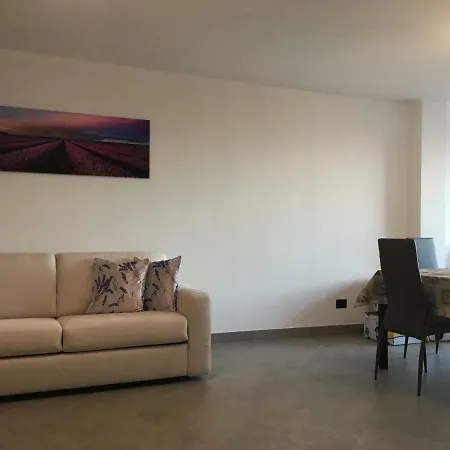 Casa Lavanda アパート *